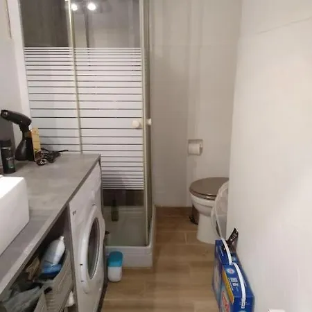 Neuf Climatise Au Coeur De Juan-les-pins アパート