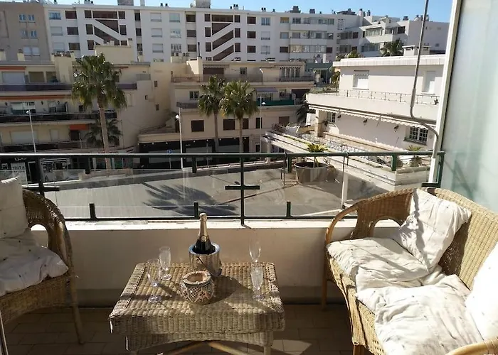 Neuf Climatise Au Coeur De Juan-les-pins